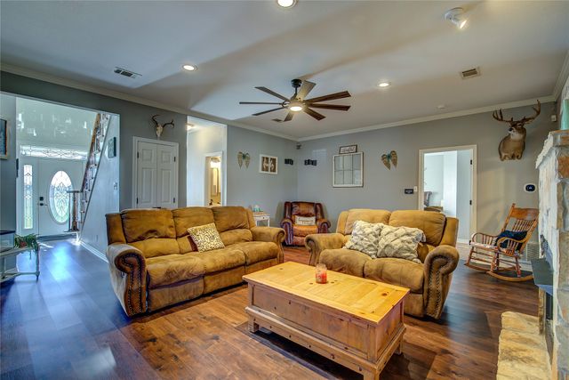 5611 County Road 4705, Commerce, TX 75428