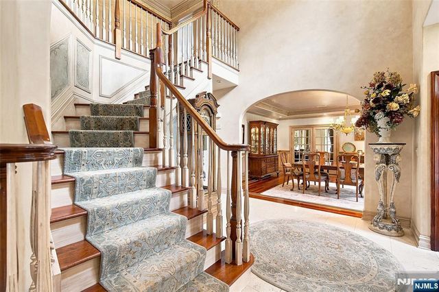 168 Birch Road, Franklin Lakes, NJ 07417