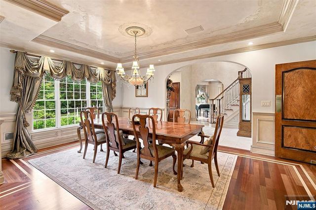 168 Birch Road, Franklin Lakes, NJ 07417