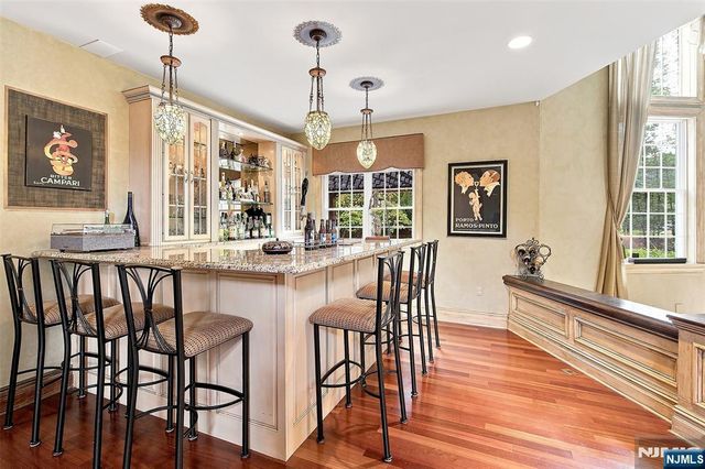 168 Birch Road, Franklin Lakes, NJ 07417