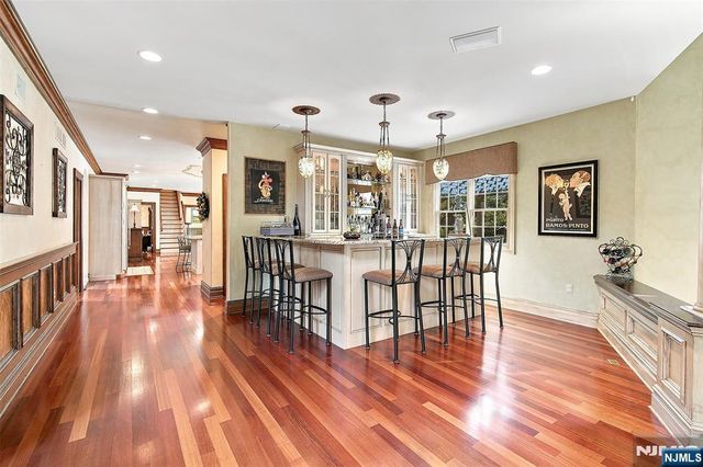 168 Birch Road, Franklin Lakes, NJ 07417