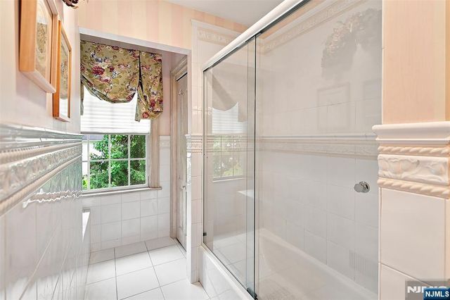168 Birch Road, Franklin Lakes, NJ 07417