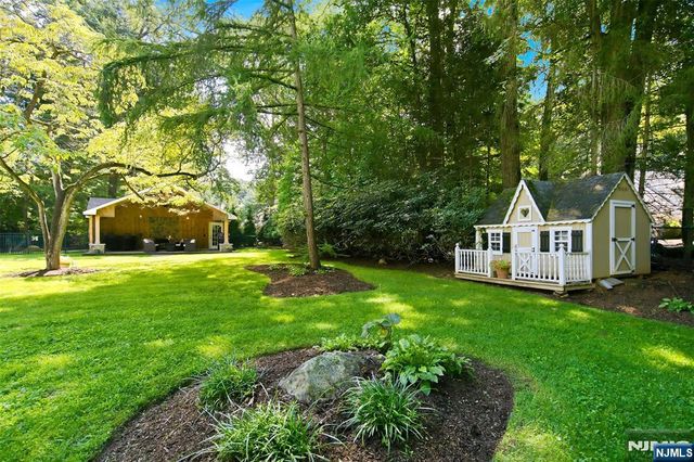 168 Birch Road, Franklin Lakes, NJ 07417