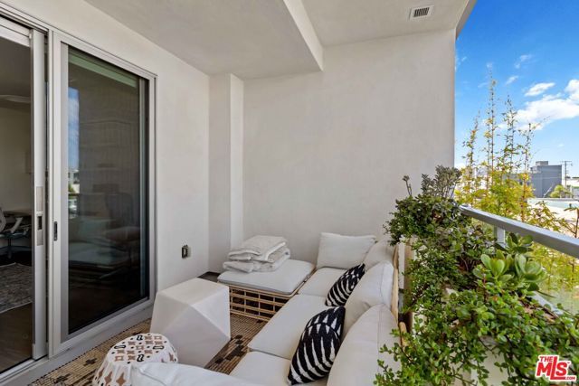 4140 Glencoe Avenue 407, Marina Del Rey, CA 90292