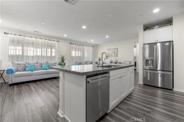 4637 S Estrella Privado, Ontario, CA 91761