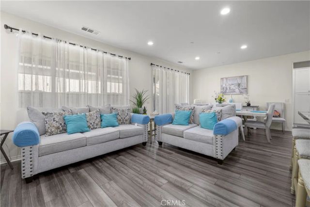 4637 S Estrella Privado, Ontario, CA 91761