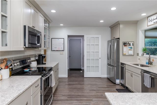 377 Lightbeam Drive, Washington Twp, OH 45458