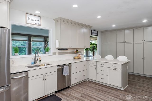 377 Lightbeam Drive, Washington Twp, OH 45458