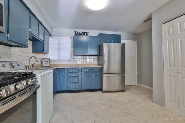 2706 Firtree Court, Cincinnati, OH 45223