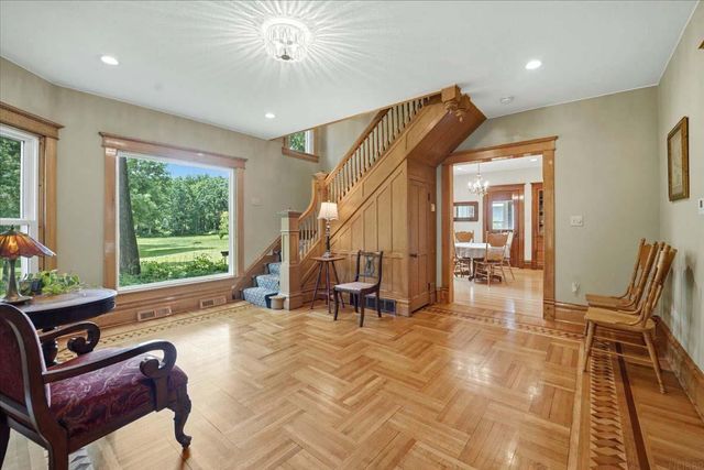 221 Forrest Avenue, Denver, IA 50622