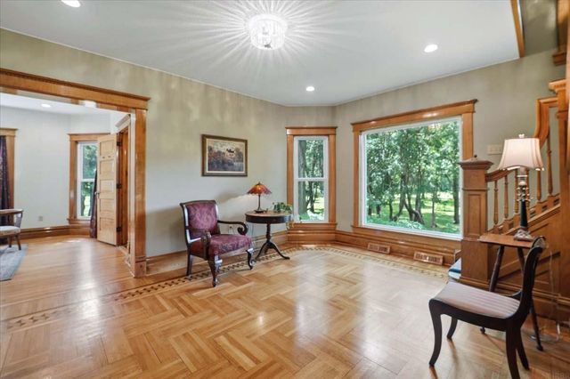 221 Forrest Avenue, Denver, IA 50622