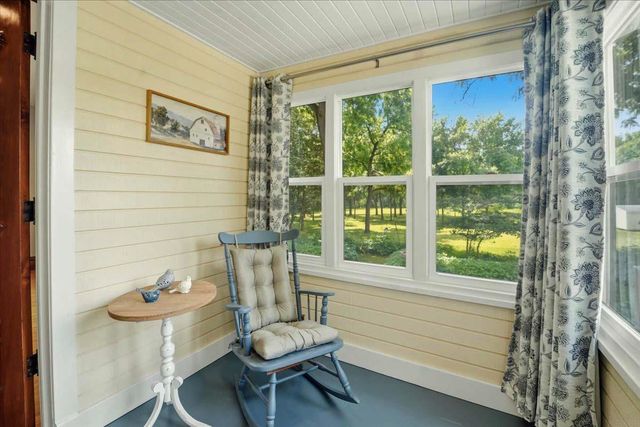 221 Forrest Avenue, Denver, IA 50622