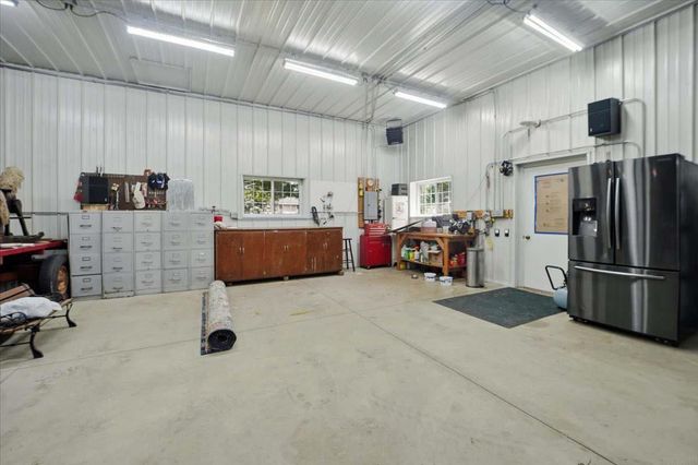 221 Forrest Avenue, Denver, IA 50622