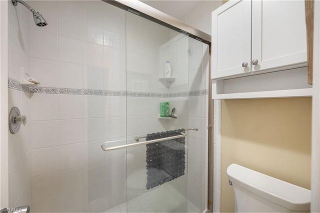 1045 Mainsail DR 413, Naples, FL 34114