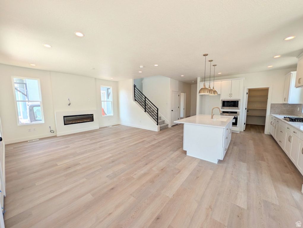 7028 W LAKE AVE #121, South Jordan, UT 84009 — photo 2