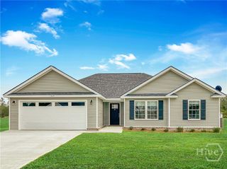 162 River Bluff Way, Ellabell, GA 31308