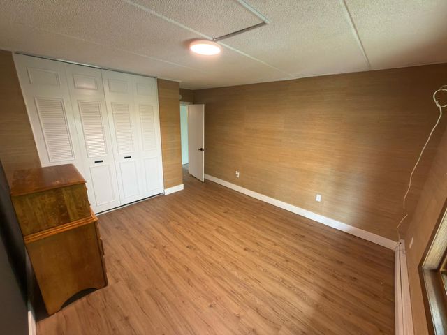 10501 Cedar Lake Road 511, Hopkins, MN 55305