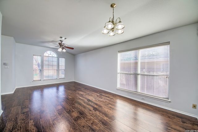 638 Heritage Way, San Antonio, TX 78245