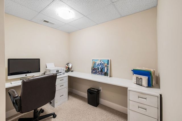 16 Grey Hawk Dr 16, Mashpee, MA 02649