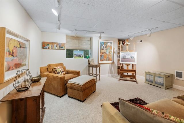 16 Grey Hawk Dr 16, Mashpee, MA 02649