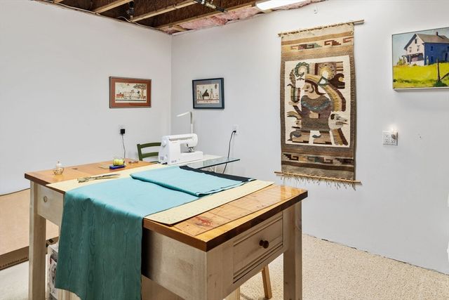 16 Grey Hawk Dr 16, Mashpee, MA 02649