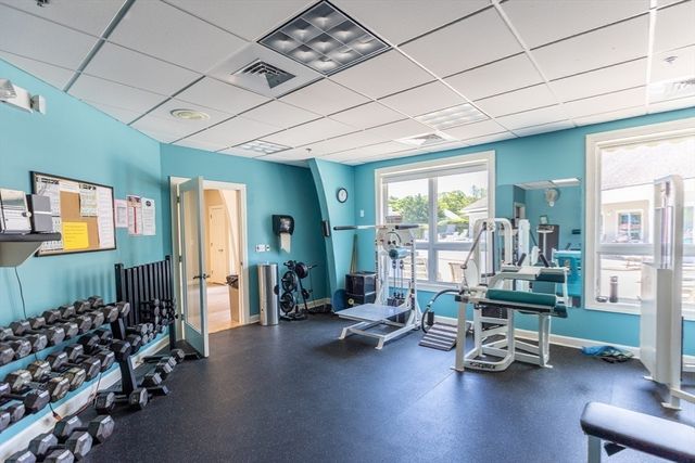 16 Grey Hawk Dr 16, Mashpee, MA 02649