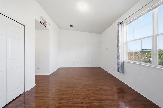 7081 OPAL DRIVE, Largo, FL 33773