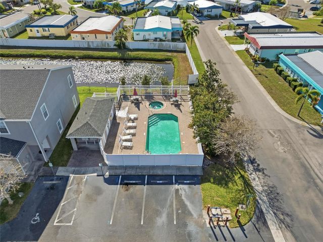 7081 OPAL DRIVE, Largo, FL 33773