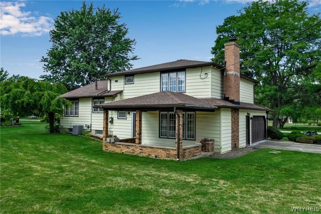 201 Gaylord Court, Elma, NY 14059