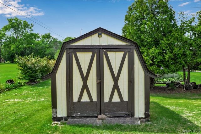 201 Gaylord Court, Elma, NY 14059