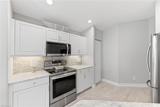 832 Carrick Bend CIR 202, Naples, FL 34110