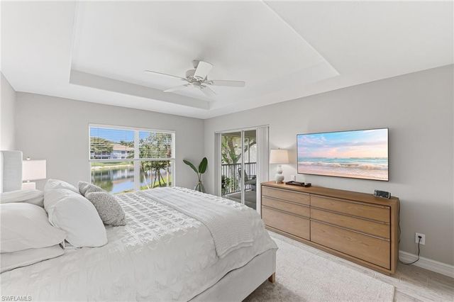 832 Carrick Bend CIR 202, Naples, FL 34110