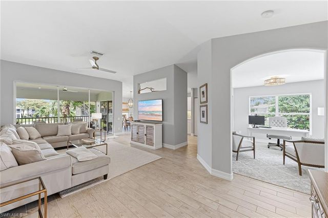 832 Carrick Bend CIR 202, Naples, FL 34110
