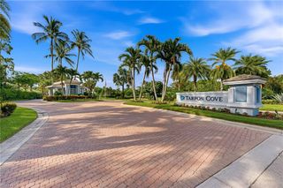 832 Carrick Bend CIR 202, Naples, FL 34110