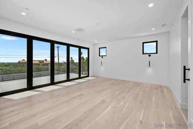 1009 Arcadia Road, Encinitas, CA 92024