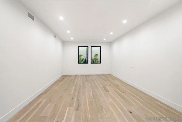 1009 Arcadia Road, Encinitas, CA 92024