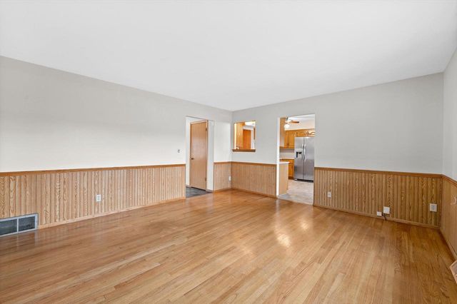 4884 W Willow ROAD, Brown Deer, WI 53223