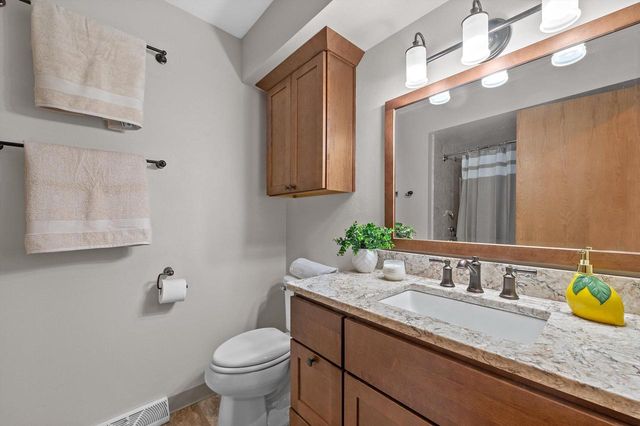 4884 W Willow ROAD, Brown Deer, WI 53223