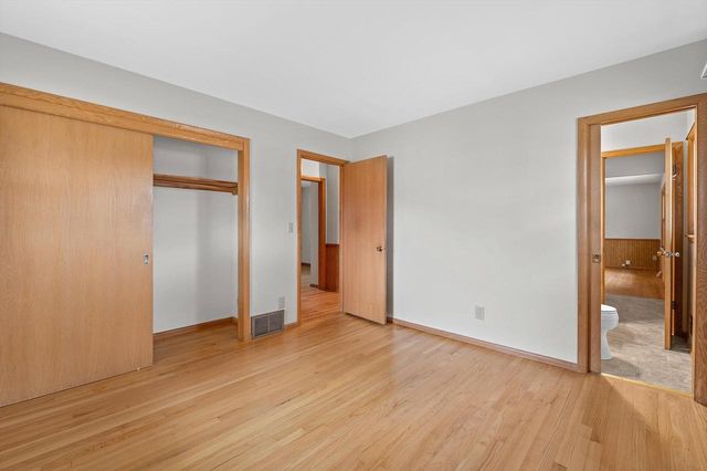 4884 W Willow ROAD, Brown Deer, WI 53223