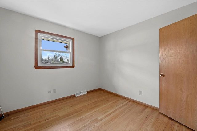 4884 W Willow ROAD, Brown Deer, WI 53223