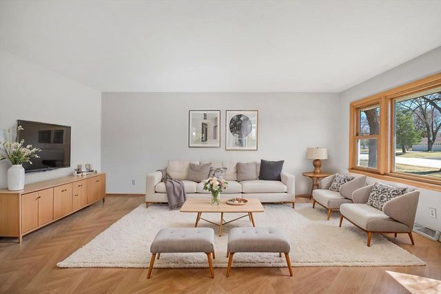 4884 W Willow ROAD, Brown Deer, WI 53223