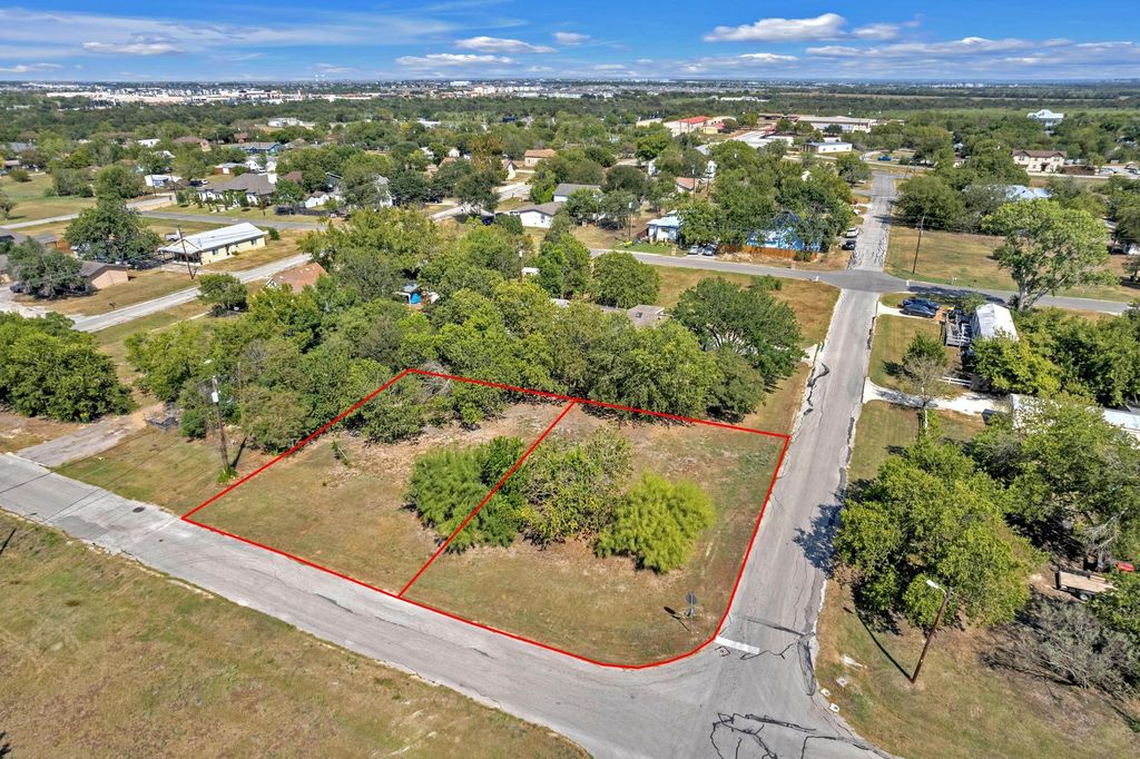 301 E Boyce ST, Manor, TX 78653