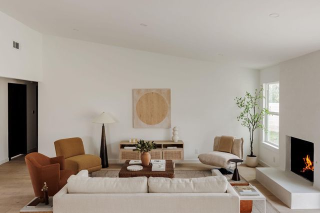 2009 Lear LN, Austin, TX 78745