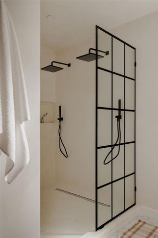 2009 Lear LN, Austin, TX 78745