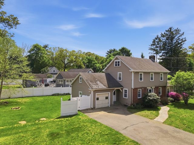 1 Valley View Rd, Wayland, MA 01778