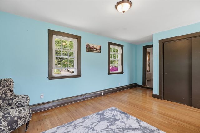 1 Valley View Rd, Wayland, MA 01778