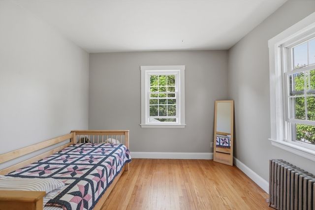 1 Valley View Rd, Wayland, MA 01778