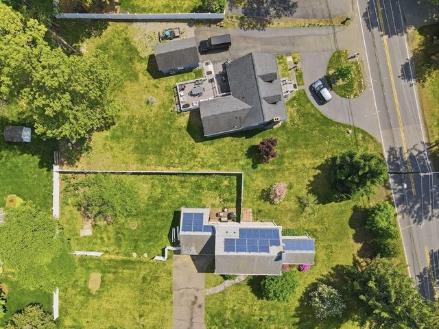 1 Valley View Rd, Wayland, MA 01778