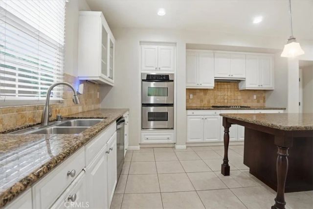 3057 S Hampton, Ontario, CA 91761