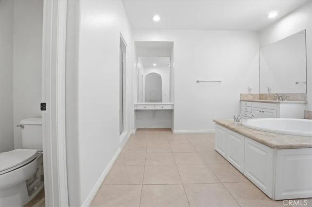 3057 S Hampton, Ontario, CA 91761